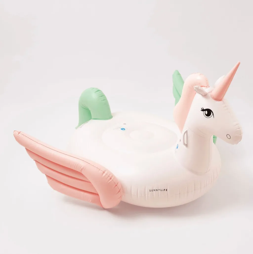 luxe_rideon_unicorn_coral_0.webp Fashion Luxe Ride-On Unicorn Coral Ombre Floats